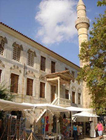 Cezayirli Hasan Paşa Câmii (Platia Platau)